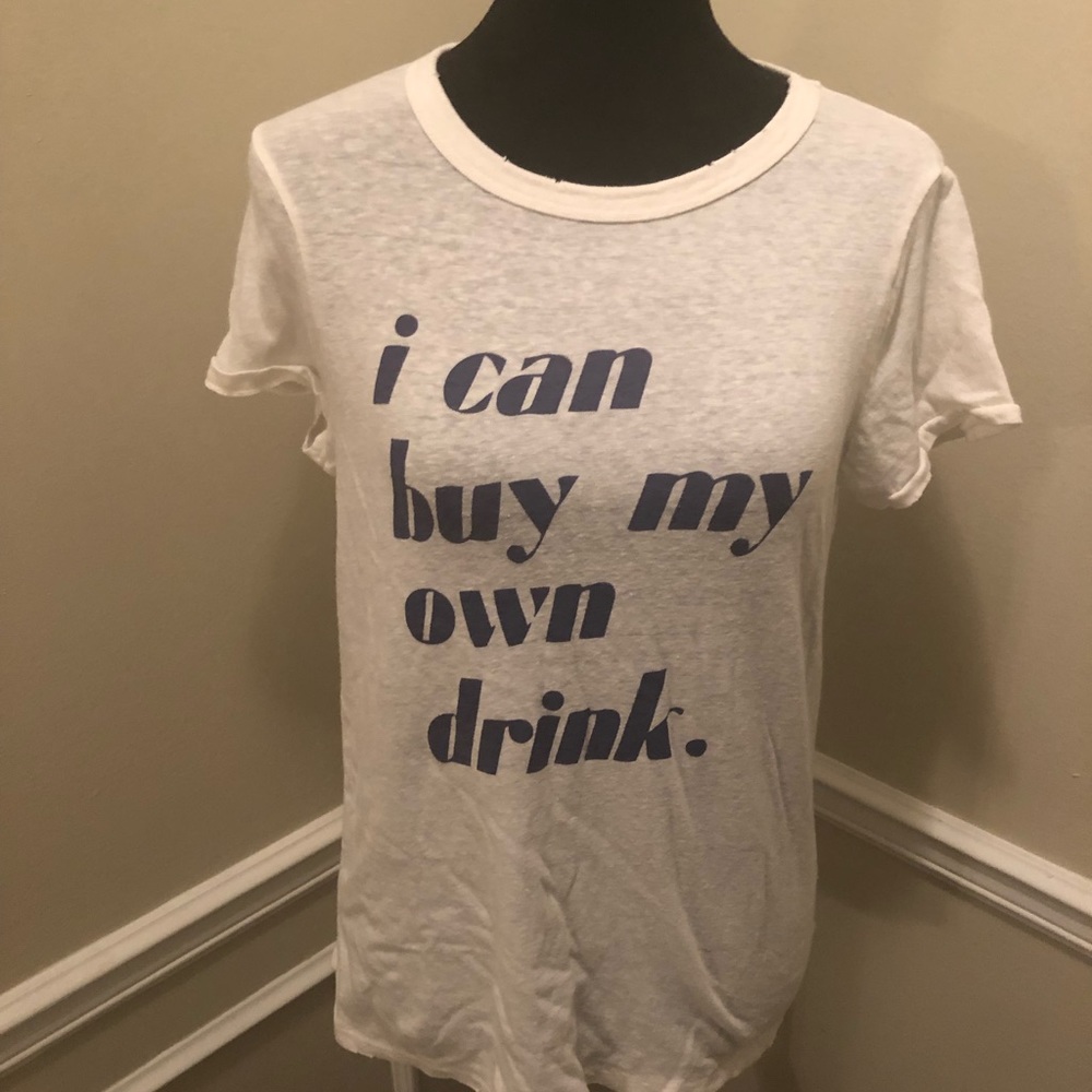 Short sleeved t-shirt